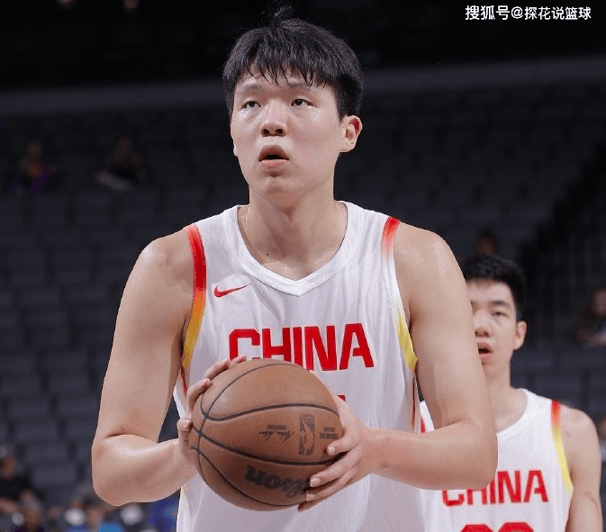 中国篮协官宣！同意杨瀚森不参加亚洲杯，专注备战NBA新赛季