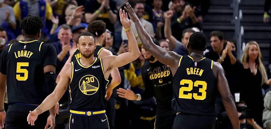 库里领衔的四巨头阵容引发热议，字母哥或将加盟金州勇士