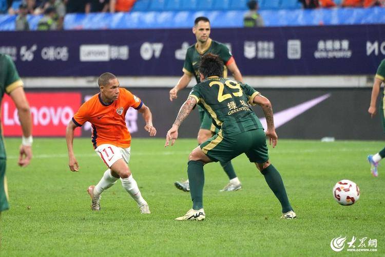 社会足球遍地开花！青岛足球不止于职业赛场