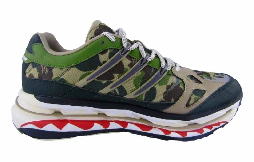 BAPE x 三叶草新联名鞋！这次是世界杯主题！